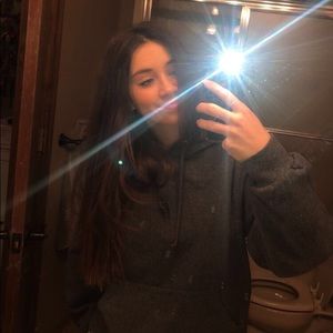 Meet your Posher, Lexi